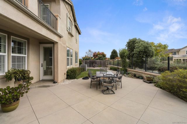 840 Luminara Way, San Marcos, CA 92078