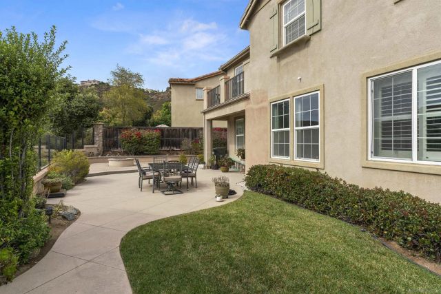 840 Luminara Way, San Marcos, CA 92078