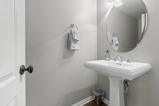 840 Luminara Way, San Marcos, CA 92078