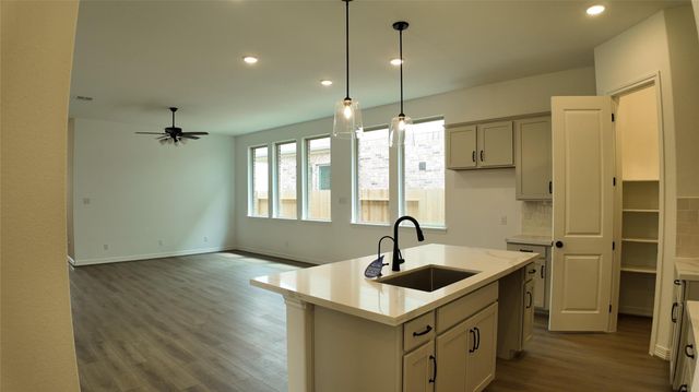 30902 Newcomb Landing Lane, Waller, TX 77484