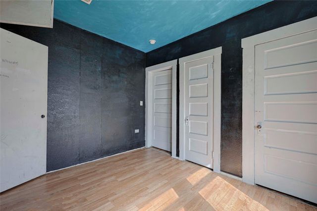 314 Baumgarten Street, Schulenburg, TX 78956