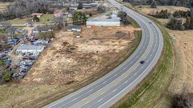 2706 AR 124 Highway, Russellville, AR 72802