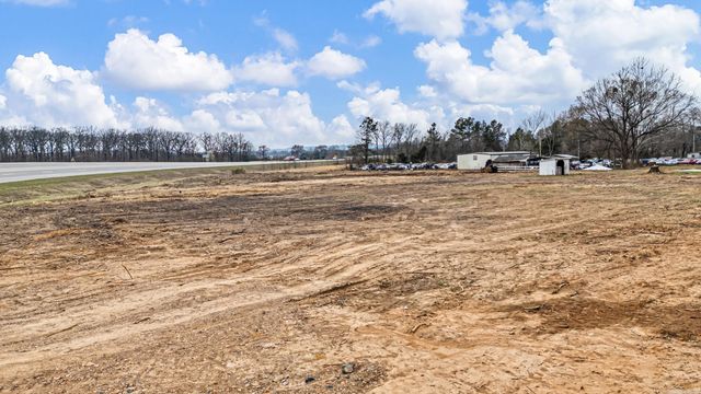 2706 AR 124 Highway, Russellville, AR 72802