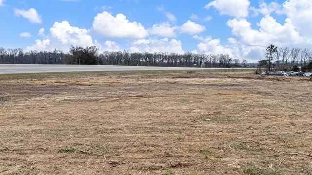2706 AR 124 Highway, Russellville, AR 72802