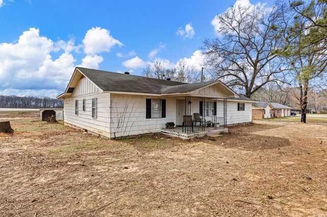 2706 AR 124 Highway, Russellville, AR 72802