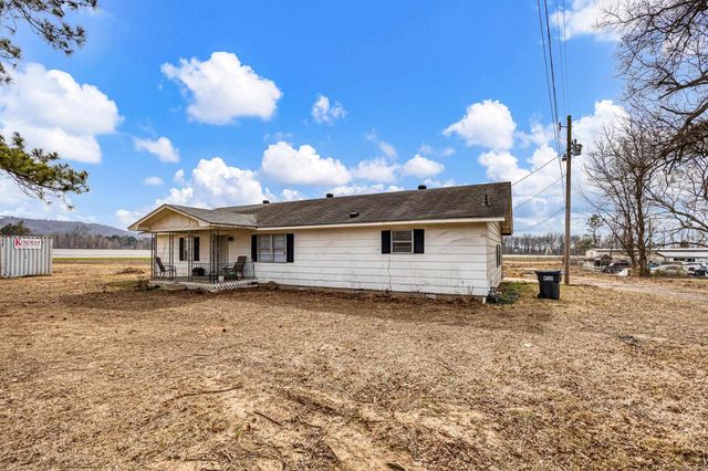 2706 AR 124 Highway, Russellville, AR 72802