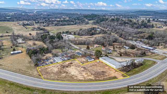 2706 AR 124 Highway, Russellville, AR 72802