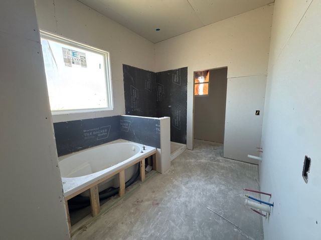 150 Snowy Owl Trail, New Fairview, TX 76078