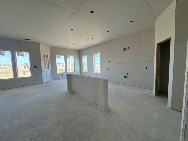 150 Snowy Owl Trail, New Fairview, TX 76078