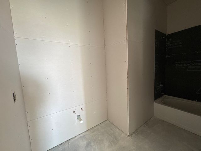 150 Snowy Owl Trail, New Fairview, TX 76078