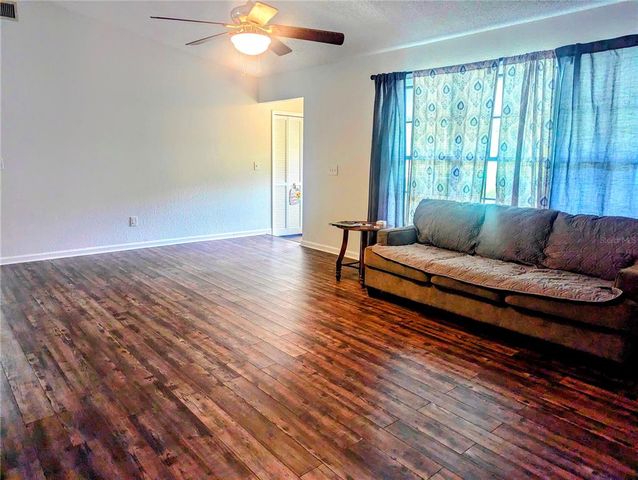 37654 EILAND BOULEVARD, Zephyrhills, FL 33542
