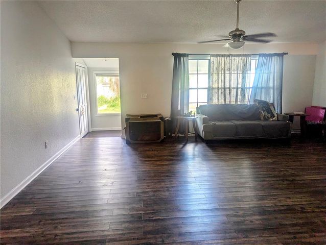 37654 EILAND BOULEVARD, Zephyrhills, FL 33542