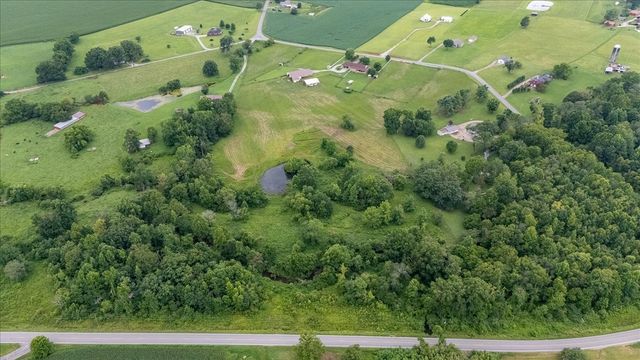 158 Big Springs Rd, Lawrenceburg, TN 38464