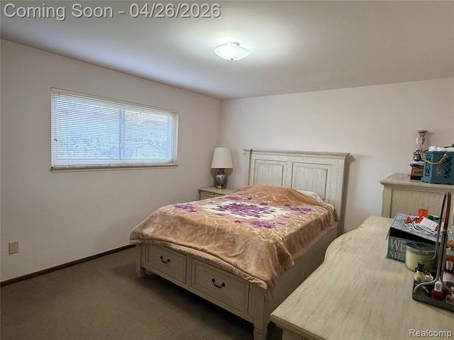 35774 Annette Drive, Sterling Heights, MI 48310