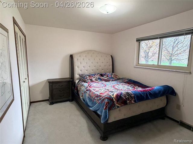 35774 Annette Drive, Sterling Heights, MI 48310