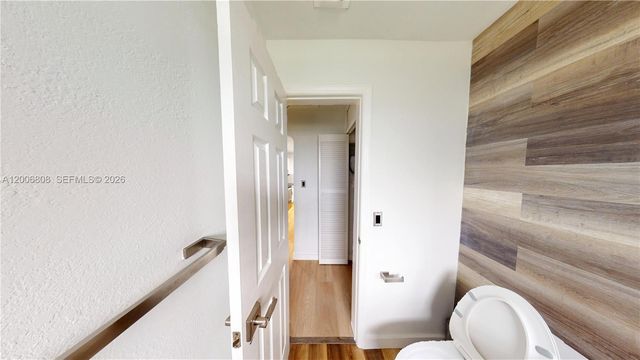 2211 Cleveland St, Hollywood, FL 33020