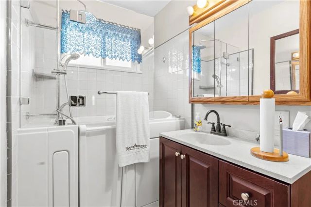 13316 S Wilton, Gardena, CA 90249