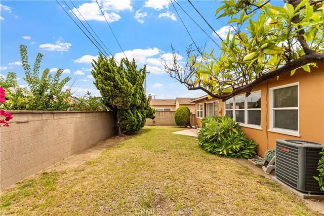 13316 S Wilton, Gardena, CA 90249