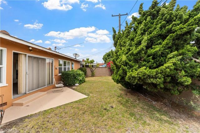 13316 S Wilton, Gardena, CA 90249