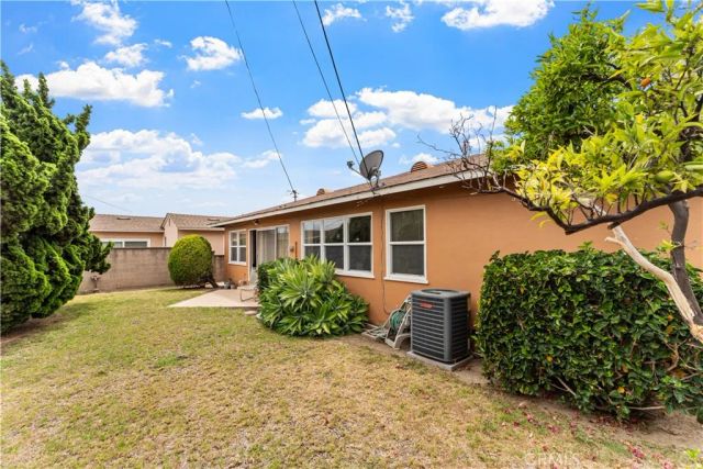 13316 S Wilton, Gardena, CA 90249