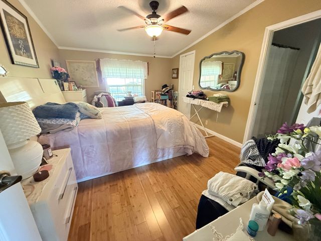 2364 Geedsville Rd, Bradyville, TN 37026