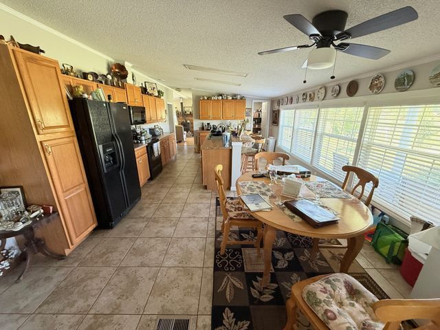 2364 Geedsville Rd, Bradyville, TN 37026