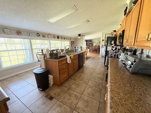 2364 Geedsville Rd, Bradyville, TN 37026