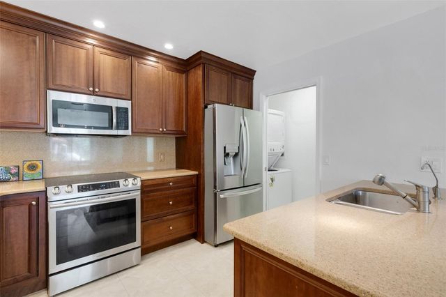 6462 WILD OAK BAY BOULEVARD 244, Bradenton, FL 34210