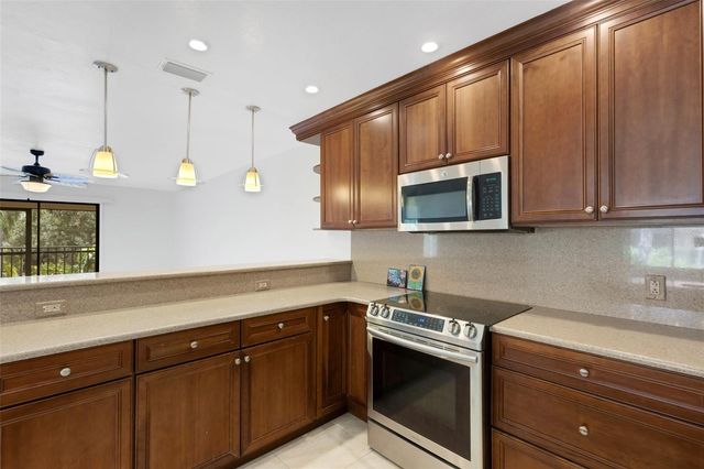 6462 WILD OAK BAY BOULEVARD 244, Bradenton, FL 34210