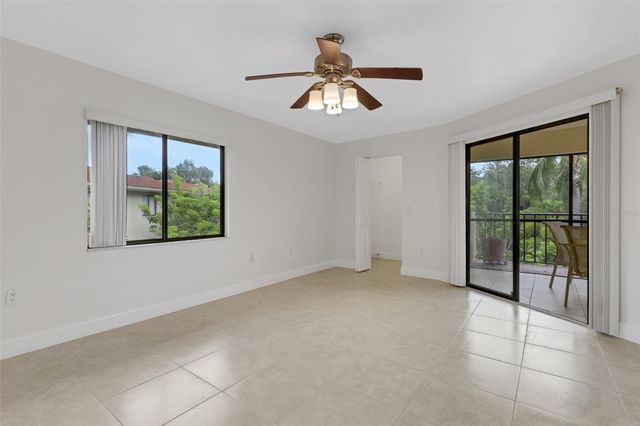 6462 WILD OAK BAY BOULEVARD 244, Bradenton, FL 34210