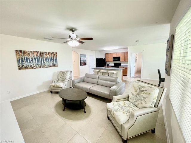 604 SW 26th ST, Cape Coral, FL 33914