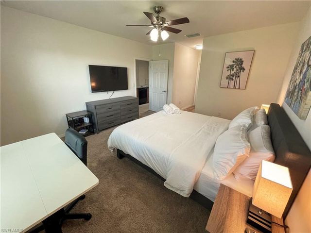 604 SW 26th ST, Cape Coral, FL 33914