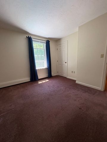 35 Houde St, Marlborough, MA 01752