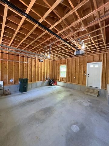 35 Houde St, Marlborough, MA 01752