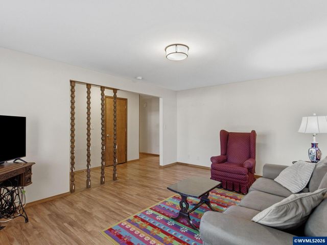 4554 Jan Ree Dr NE, Salem, OR 97305