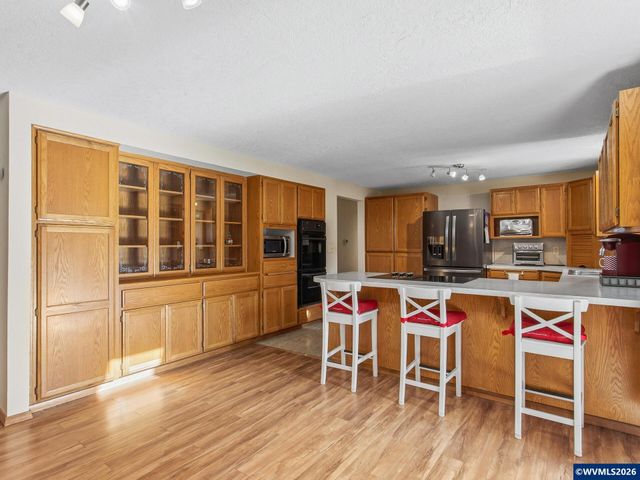 4554 Jan Ree Dr NE, Salem, OR 97305