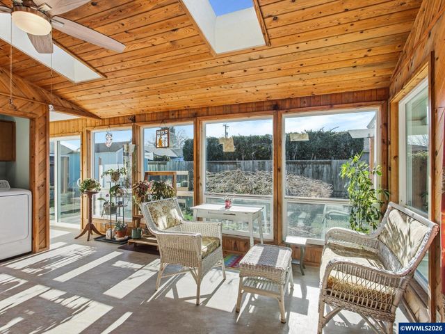 4554 Jan Ree Dr NE, Salem, OR 97305