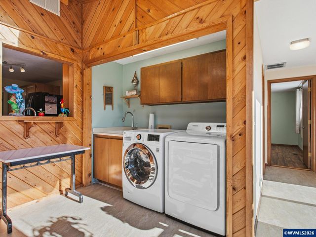 4554 Jan Ree Dr NE, Salem, OR 97305