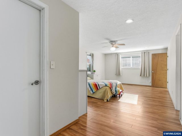 4554 Jan Ree Dr NE, Salem, OR 97305