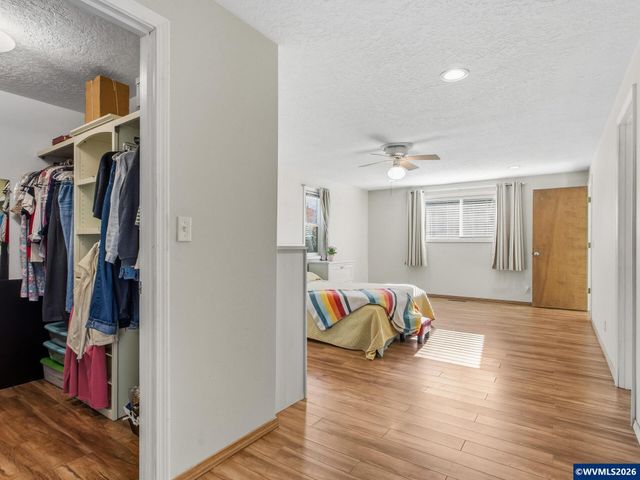 4554 Jan Ree Dr NE, Salem, OR 97305