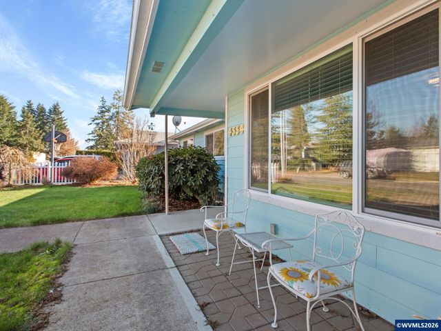 4554 Jan Ree Dr NE, Salem, OR 97305