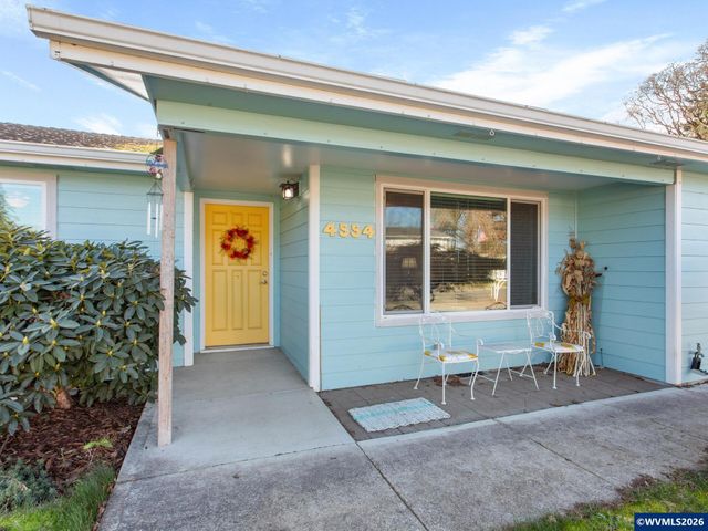 4554 Jan Ree Dr NE, Salem, OR 97305