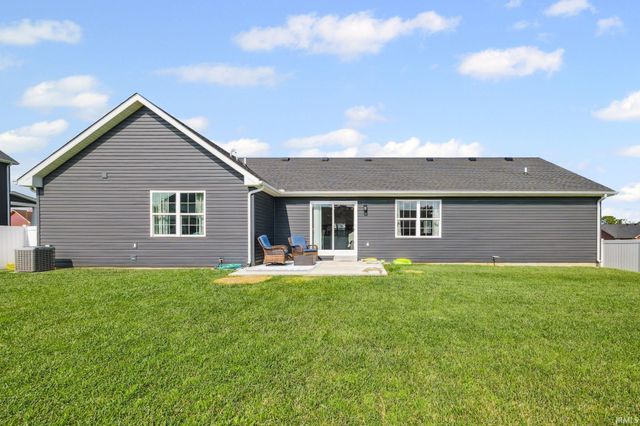 202 Diamond Lane, Crawfordsville, IN 47933