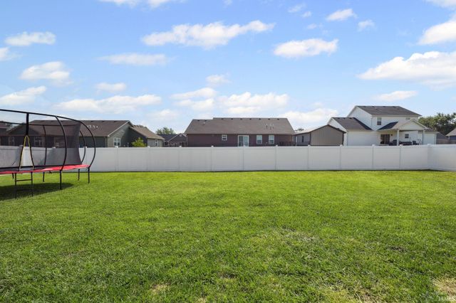 202 Diamond Lane, Crawfordsville, IN 47933