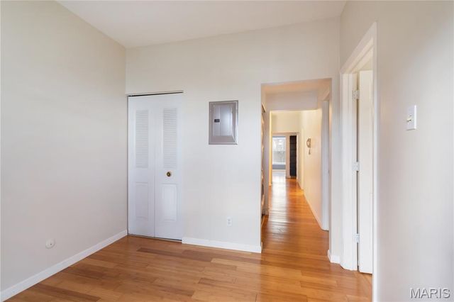 5567 Pershing Avenue 2W, St Louis, MO 63112