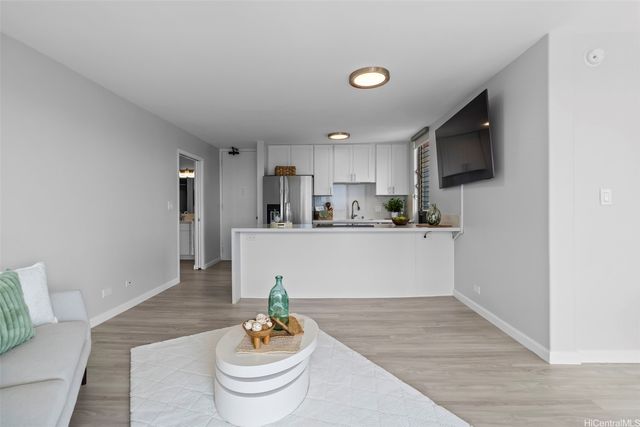1201 Wilder Avenue 3003, Honolulu, HI 96822