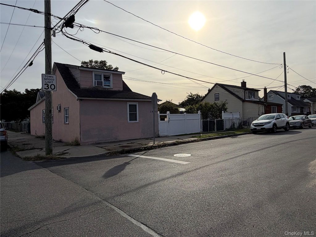 1485 Surprise Street, Elmont, NY 11003 — photo 4