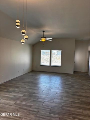 1177 Night Sky Street, El Paso, TX 79928