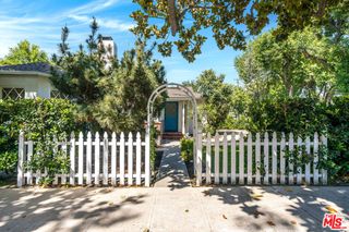 1400 W Clark Avenue, Burbank, CA 91506