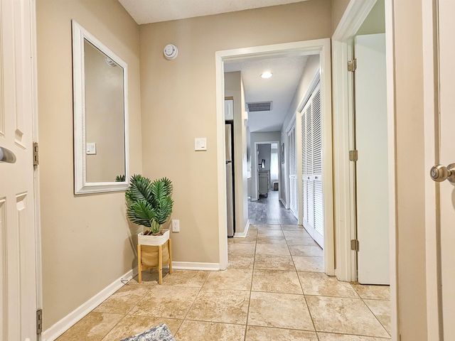 204 Baslow Ct Apt 20H, Myrtle Beach, SC 29572